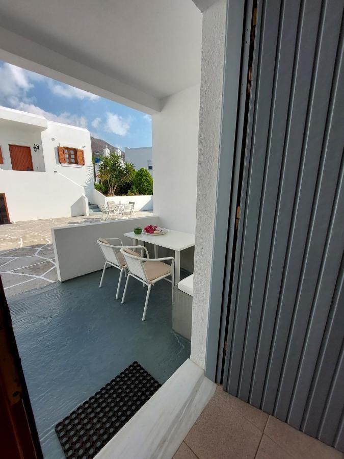 Paros Reppas House "Portes" Eksteriør billede